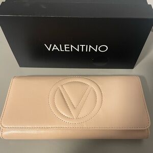 Valentino by Mario Valentino Spa clutch